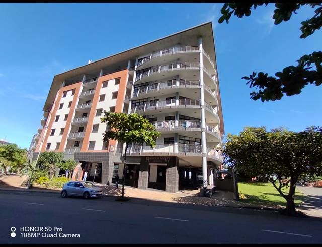 1 BEDROOM APARTMENT FOR SALE IN POINT WATERFRONT